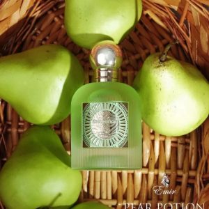 PARIS CORNER PEAR POTION