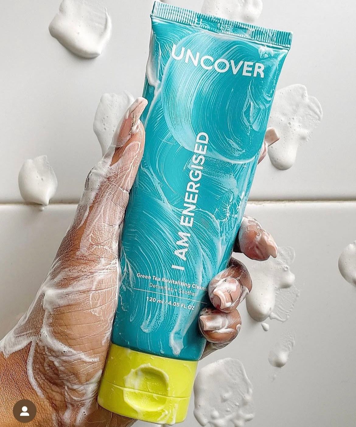 Uncover Green Tea Revitalizing Cleanser – 120ml - Image 2