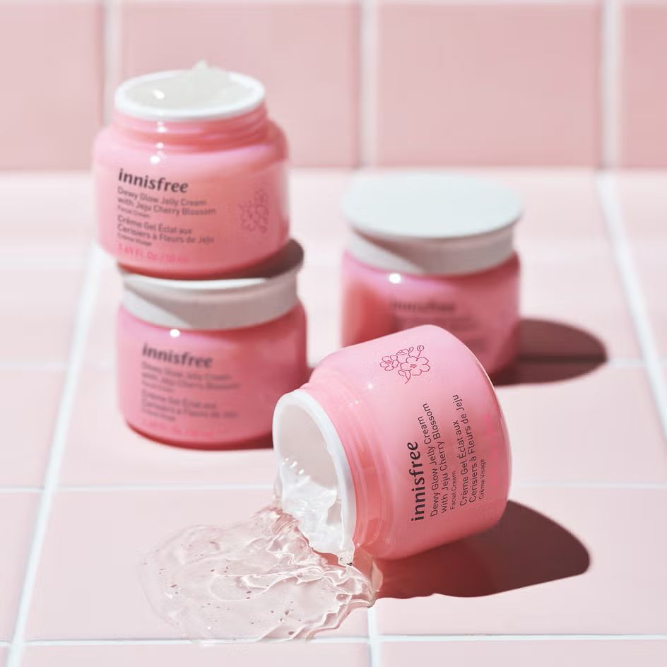 Innisfree Jeju Cherry Blossom Jelly Cream (50ml) - Image 2