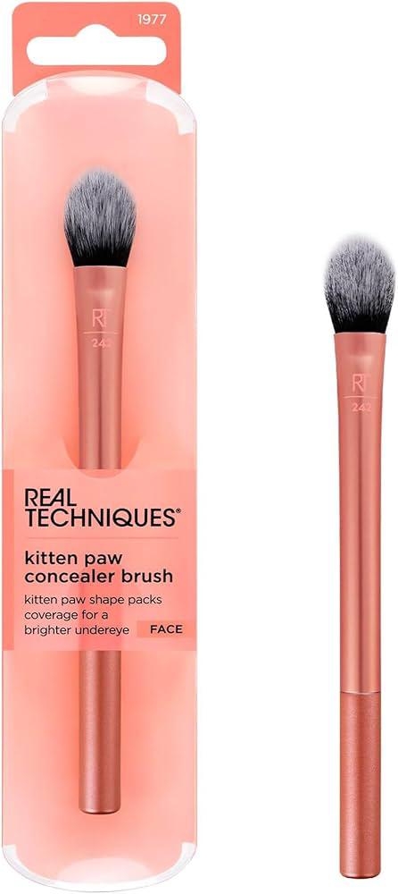 Real Techniques Kitten Paw Concealer Makeup Brush