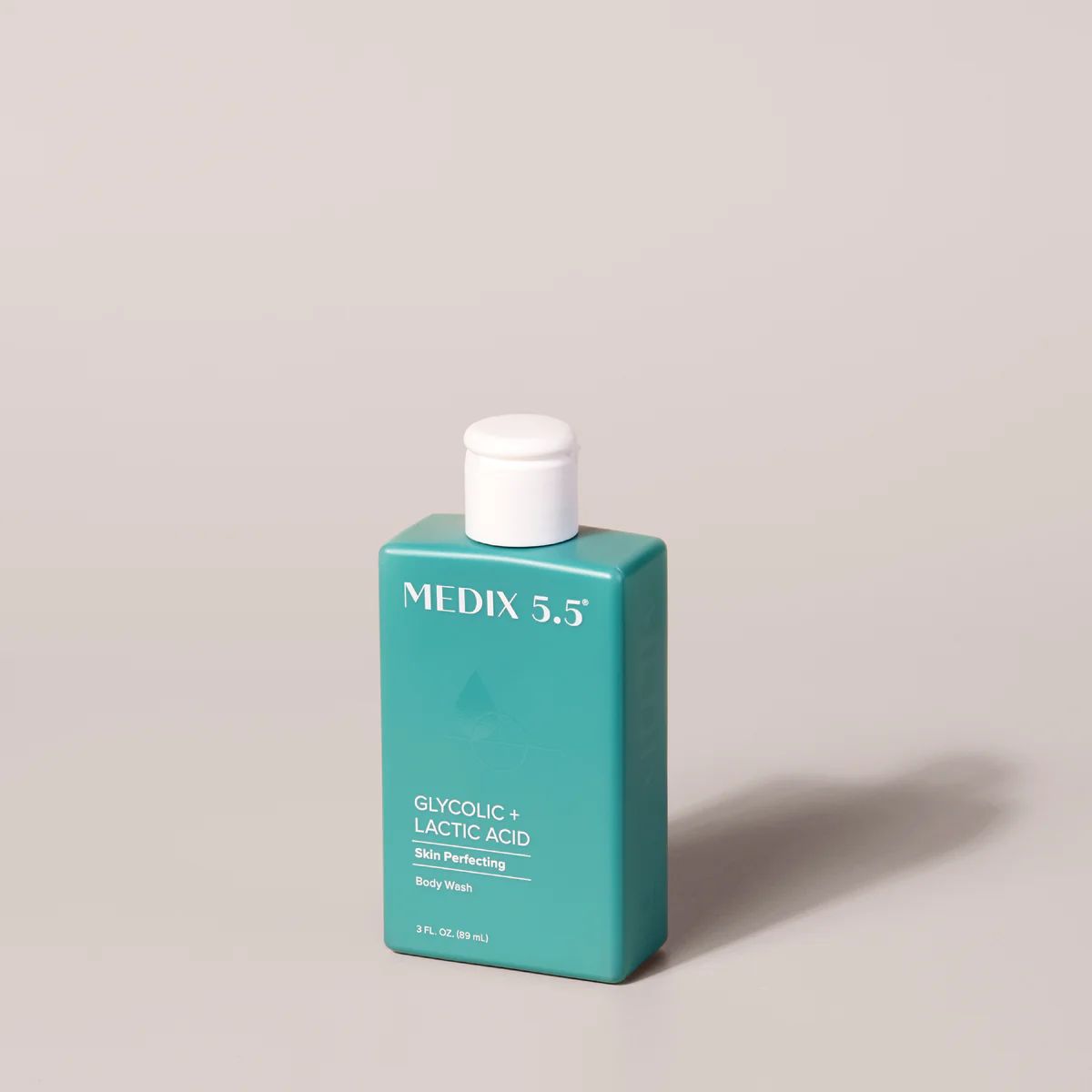 Medix 5.5 Glycolic + Lactic Acid Skin Perfecting Body Wash - Image 4